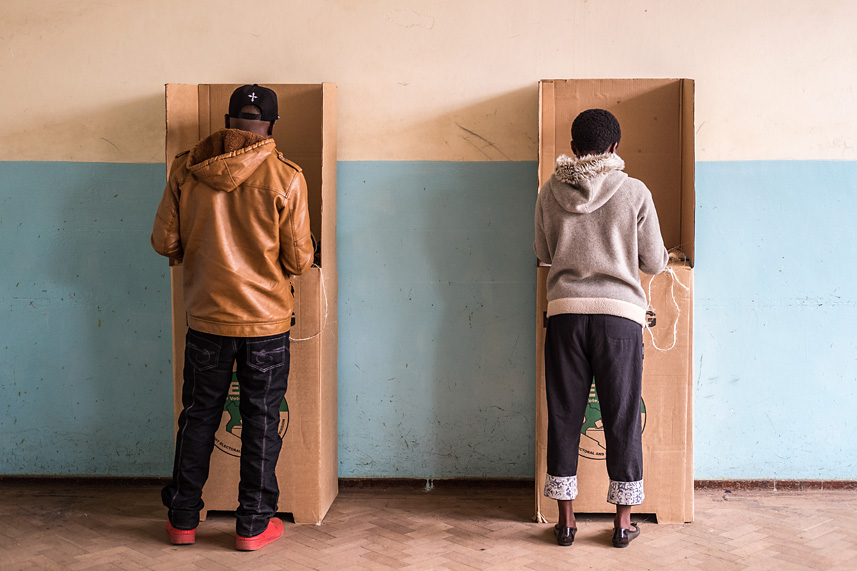 Voters went to the polls to choose candidates in local, parliamentary, and presidential races. The top two presidential candidates were incumbent Uhuru Kenyatta and Raila Odinga, who had run for president three times before and lost.