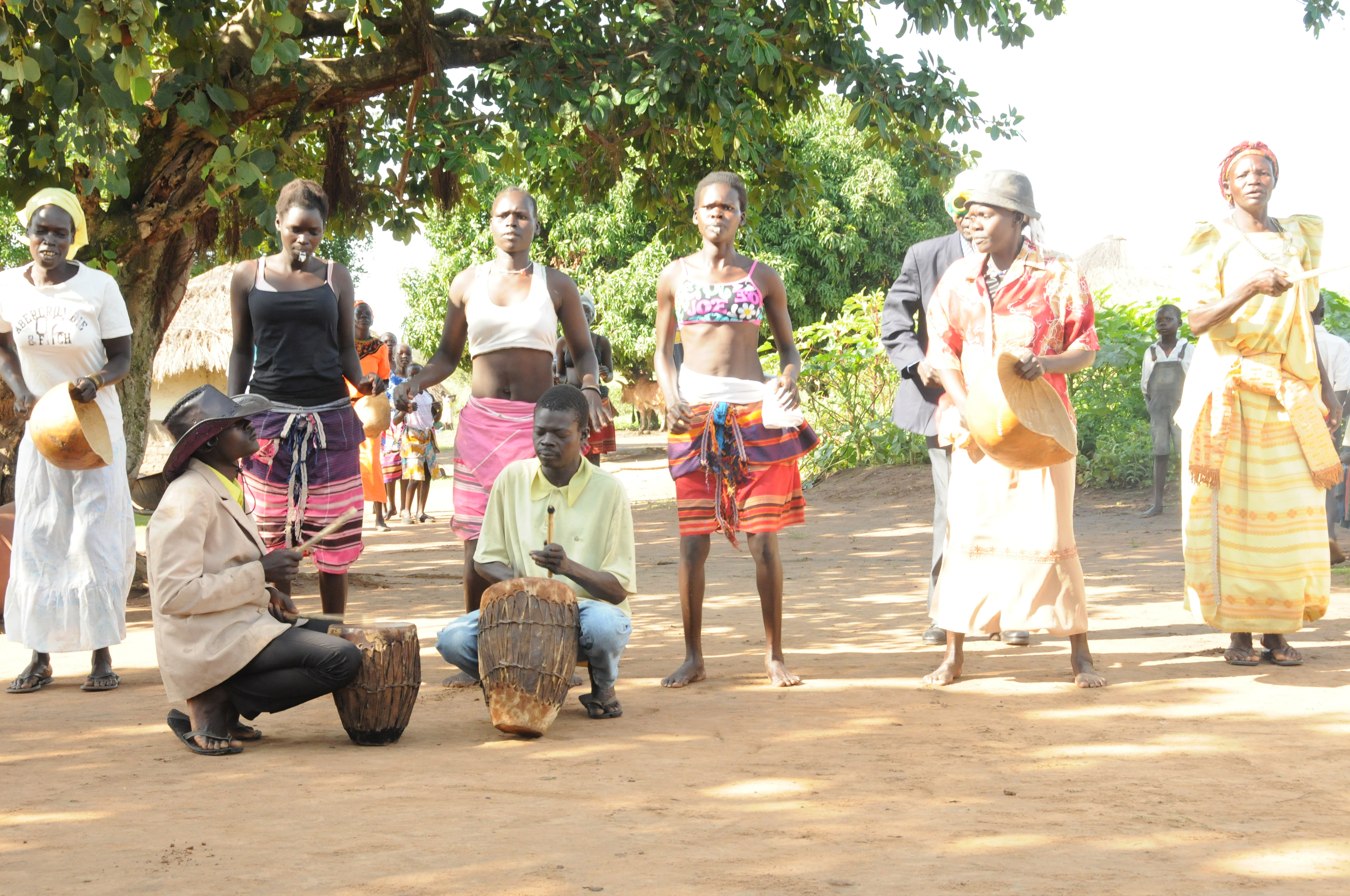 Musicians and dancers celebrate the Carter Center and partners’  200 millionth and 200 million and first treatments of Mectizan in Wigweng South village, Mura parish, Padibe East Sub County on Aug. 12, 2014. (All Photos: The Carter Center)